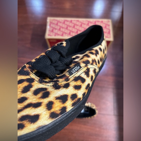 Womens 8 Vans Authentic Low Pro Leopard Print Low Top Shoe Sneaker New HALF BOX - Picture 10 of 16